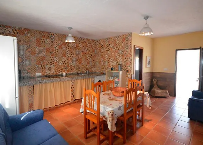 Prázdninový dům Casas Paqui Y Pablo Con Piscina Compartida En Complejo Rural El Mayorazgo *