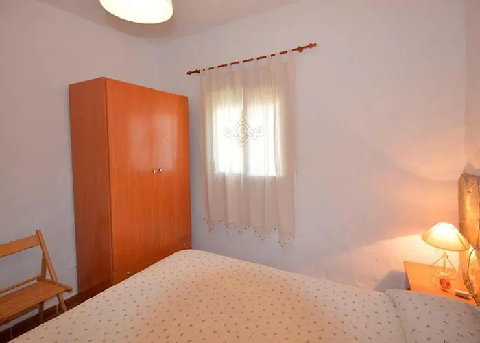 Сasa de vacaciones Casas Paqui Y Pablo Con Piscina Compartida En Complejo Rural El Mayorazgo *